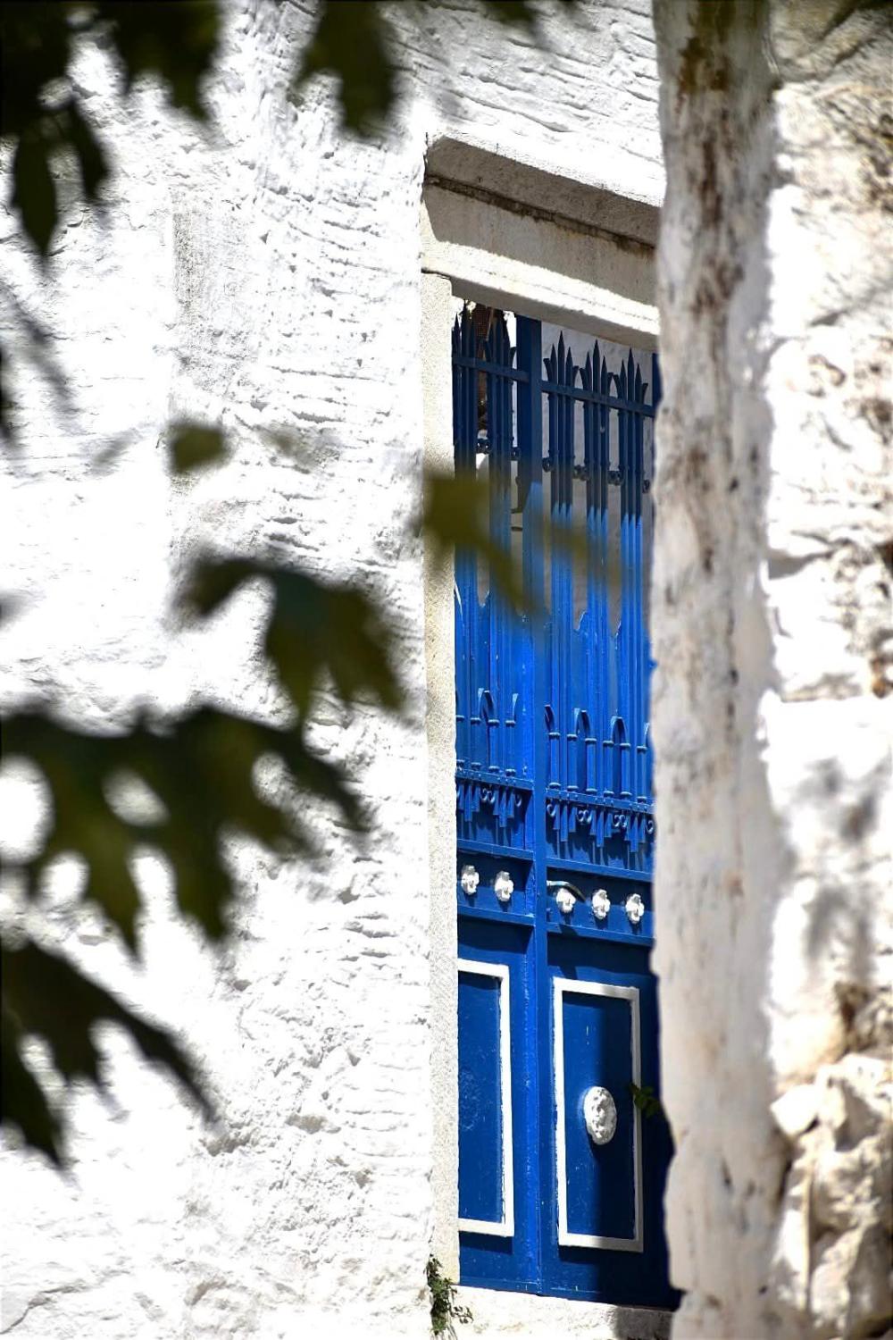 The Architecture of the Aegean - 253